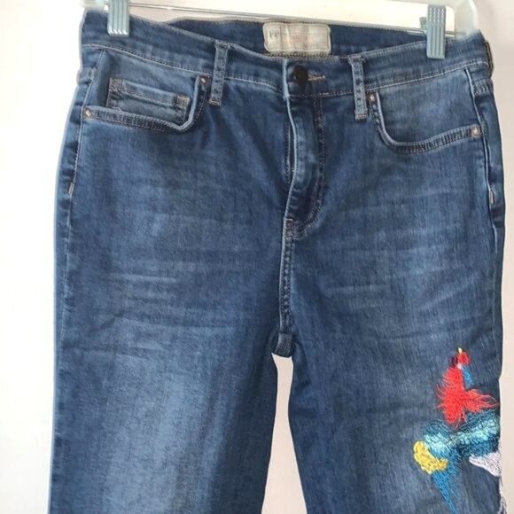 Free People Embroidered Skinny Fit Jeans 28 Blue Cotton Blend Womens Stylish Cas - Picture 3 of 15
